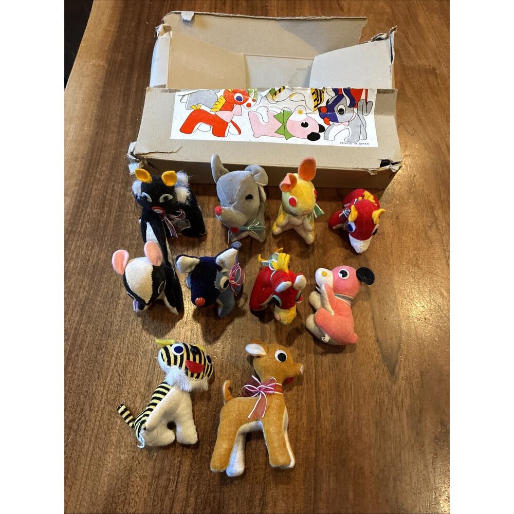 Lot 10 Vtg 60s Sawdust Stuffed Kamar Fun Farm Forsum Flocked etc Velvet Japan
